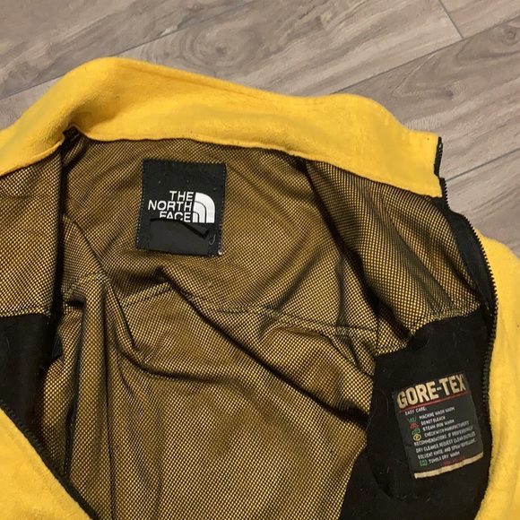 Lightly worn GCore-Tex North face sweater - Picture 2 of 2